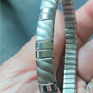 Zoppini Silver Tone Thin Stretch Link Bracelet